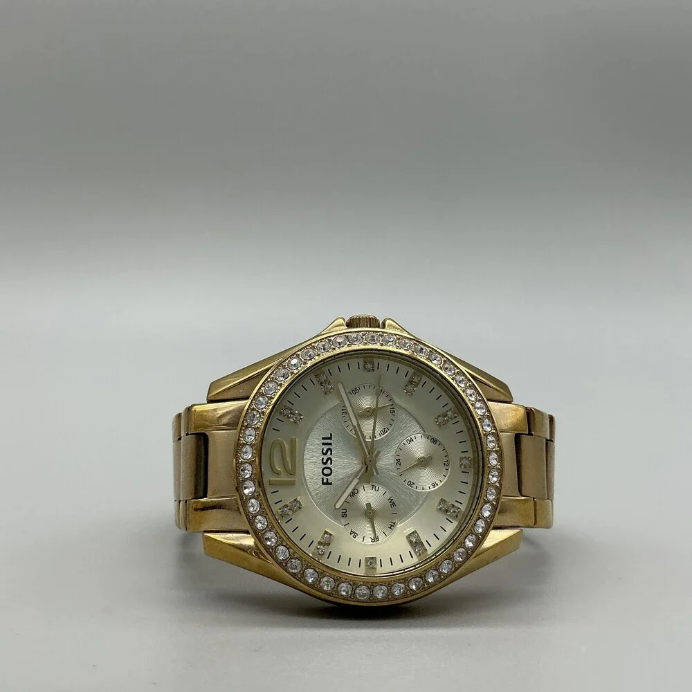 Fossil Riley ES3203 Womens Watch 38mm Gold Tone Crystal Bezel New Battery 6.25